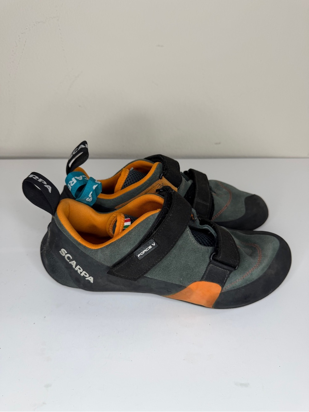 SCARPA Force V Climbing Shoes Orange Gray Men Size 45.5 US 11.5 Straps Italy